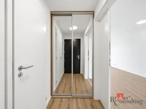 Pronájem bytu 2+kk, Kladno - Dubí, Ke křížku, 46 m2