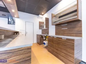 Prodej obchodního prostoru, Šumperk, Temenická, 110 m2