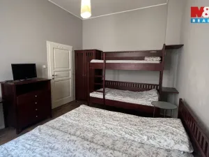 Pronájem ubytování, Veselí nad Lužnicí - Veselí nad Lužnicí I, náměstí T. G. Masaryka, 170 m2