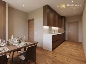 Prodej bytu 4+1, Mariánské Lázně - Úšovice, Hroznatova, 81 m2