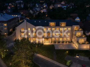 Prodej bytu 4+kk, Vsetín, Horní náměstí, 118 m2