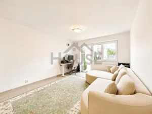Prodej bytu 3+kk, Břežany II, 64 m2