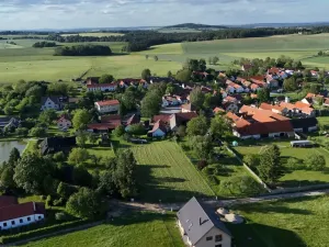 Prodej pozemku pro bydlení, Ločenice - Nesměň, 1087 m2