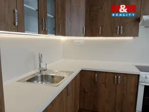 Pronájem bytu 3+1, Veselí nad Lužnicí - Veselí nad Lužnicí I, Pod Markem, 58 m2