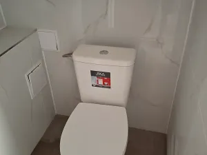 Pronájem obchodního prostoru, Žatec, U Oharky, 98 m2