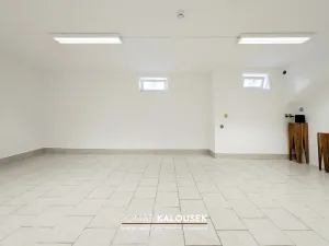 Pronájem kanceláře, Ivančice, Chřestová, 41 m2