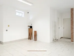 Pronájem kanceláře, Ivančice, Chřestová, 41 m2