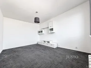 Prodej bytu 1+1, Ústí nad Labem - Severní Terasa, Meruňková, 35 m2