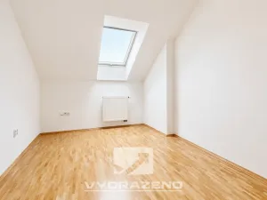 Prodej rodinného domu, Roztoky, 410 m2