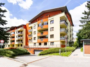 Pronájem bytu 2+kk, Praha - Bohnice, Ústavní, 55 m2