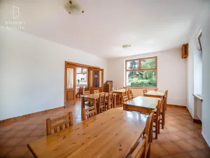 Pronájem restaurace, Mnichovo Hradiště, Jana Švermy, 290 m2