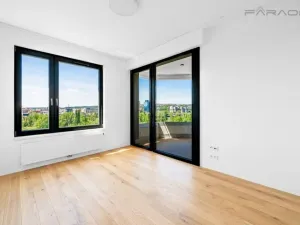 Pronájem bytu 3+kk, Praha - Karlín, Sokolova, 86 m2