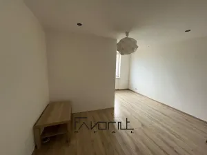 Pronájem bytu 1+1, Ostrava, Šeříková, 42 m2