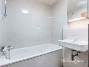Pronájem bytu 3+kk, Praha - Třebonice, Do zahrádek II, 80 m2