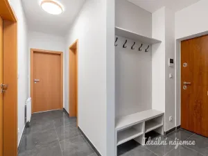 Pronájem bytu 3+kk, Praha - Třebonice, Do zahrádek II, 80 m2