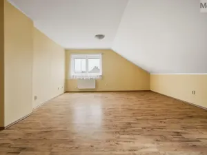 Prodej rodinného domu, Dubí - Drahůnky, B. Němcové, 210 m2