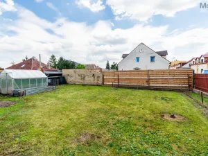 Prodej rodinného domu, Dubí - Drahůnky, B. Němcové, 210 m2