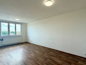 Pronájem bytu 2+1, Cheb, Pastýřská, 52 m2