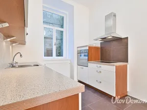 Prodej bytu 2+1, Brno - Staré Brno, Úvoz, 72 m2