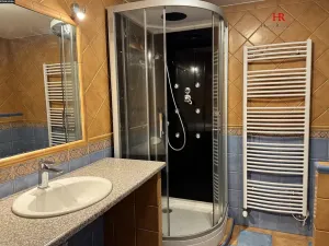 Pronájem rodinného domu, Načeradec, Zámecké náměstí, 170 m2