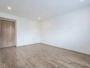 Prodej bytu 3+1, Praha - Satalice, U obory, 78 m2