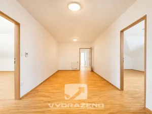 Prodej bytu 5+1, Roztoky, 176 m2