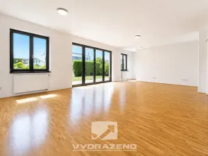 Prodej bytu 5+1, Roztoky, 176 m2