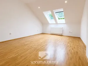 Prodej bytu 5+1, Roztoky, 176 m2