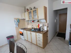 Pronájem bytu 1+1, Mariánské Lázně - Úšovice, Hroznatova, 38 m2