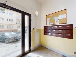 Prodej bytu 3+kk, Praha, Krátká, 60 m2