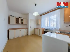 Prodej bytu 2+1, Mariánské Lázně - Úšovice, Kubelíkova, 70 m2
