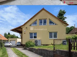 Pronájem bytu 1+kk, Praha - Lipence, Jílovišťská, 15 m2