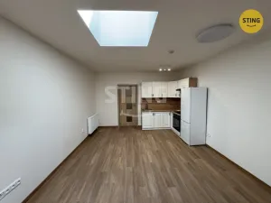 Pronájem bytu 2+kk, Prostějov, Žižkovo nám., 63 m2