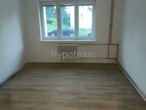 Pronájem bytu 3+1, Ústí nad Labem - Střekov, Truhlářova, 60 m2