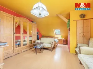 Prodej rodinného domu, Sadská, Pístecká, 220 m2