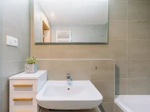 Prodej bytu 4+kk, Praha - Uhříněves, Ke kříži, 76 m2