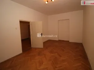 Pronájem bytu 2+1, Karlovy Vary - Rybáře, Lad. Koubka, 60 m2