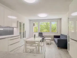 Pronájem bytu 2+kk, Praha - Hlubočepy, Gabinova, 47 m2