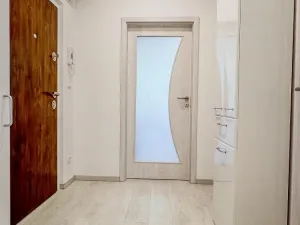 Pronájem bytu 2+kk, Praha - Hlubočepy, Gabinova, 47 m2