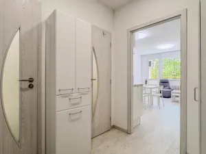 Pronájem bytu 2+kk, Praha - Hlubočepy, Gabinova, 47 m2