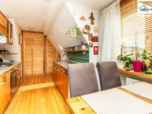 Prodej bytu 3+1, Cheb, Spálená, 67 m2