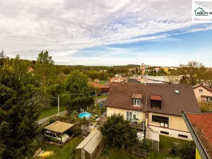 Prodej bytu 3+1, Cheb, Spálená, 67 m2