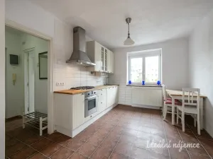 Pronájem bytu 2+1, Praha, Konopišťská, 54 m2