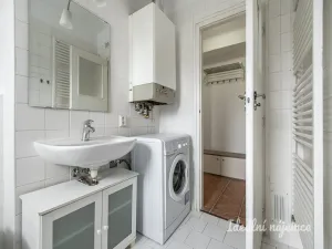 Pronájem bytu 2+1, Praha, Konopišťská, 54 m2