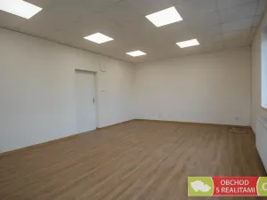 Pronájem kanceláře, Říčany, 17. listopadu, 24 m2