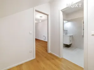 Prodej bytu 1+kk, Praha - Zbraslav, Elišky Přemyslovny, 34 m2