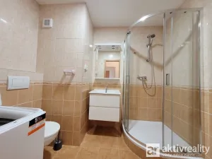 Pronájem bytu 2+1, Neratovice, Mládežnická, 52 m2