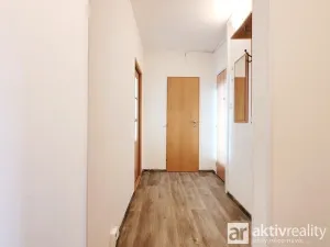 Pronájem bytu 2+1, Neratovice, Mládežnická, 52 m2
