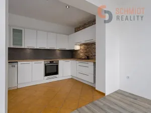 Prodej vícegeneračního domu, Otnice, Milešovská, 210 m2