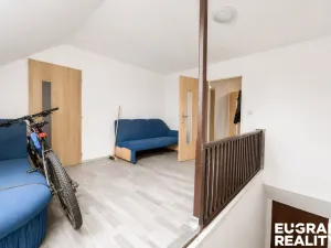 Prodej ubytování, Šluknov, nám. Míru, 330 m2